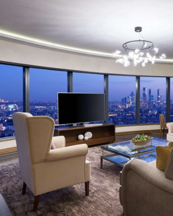 Где встретить Новый год: 18 отелей Москвы