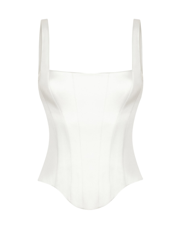 Где искать идеальный белый корсет?