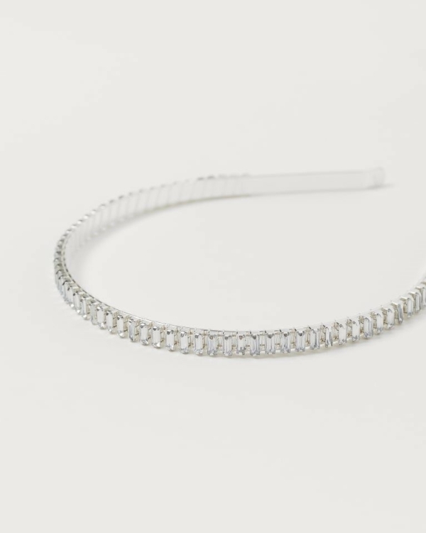 36 блестящих украшений на голову