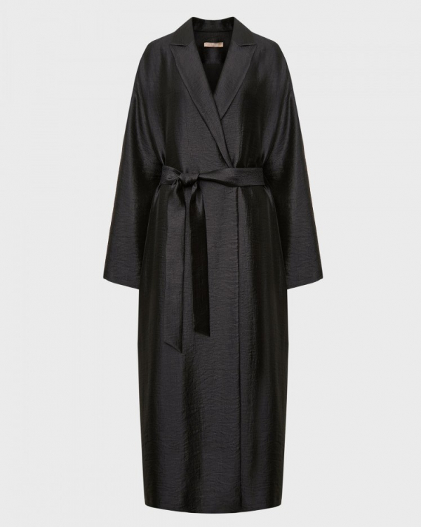 11 зимних нарядов для мамы жениха