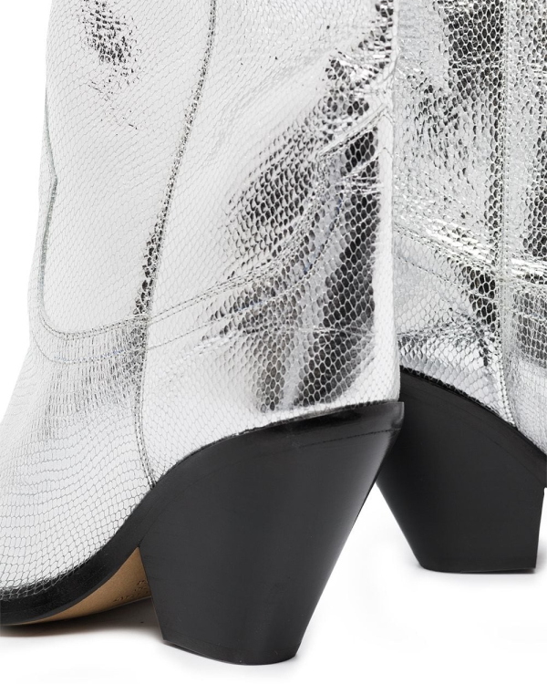 Зимняя свадьба: 11 актуальных ботильонов и сапог