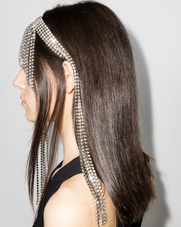 36 блестящих украшений на голову