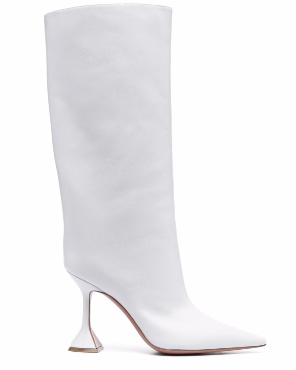 Зимняя свадьба: 11 актуальных ботильонов и сапог