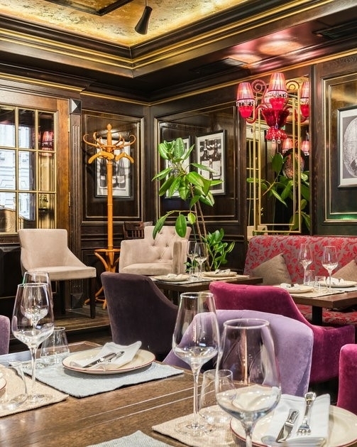 Где встретить Новый год: 17 отелей Санкт-Петербурга