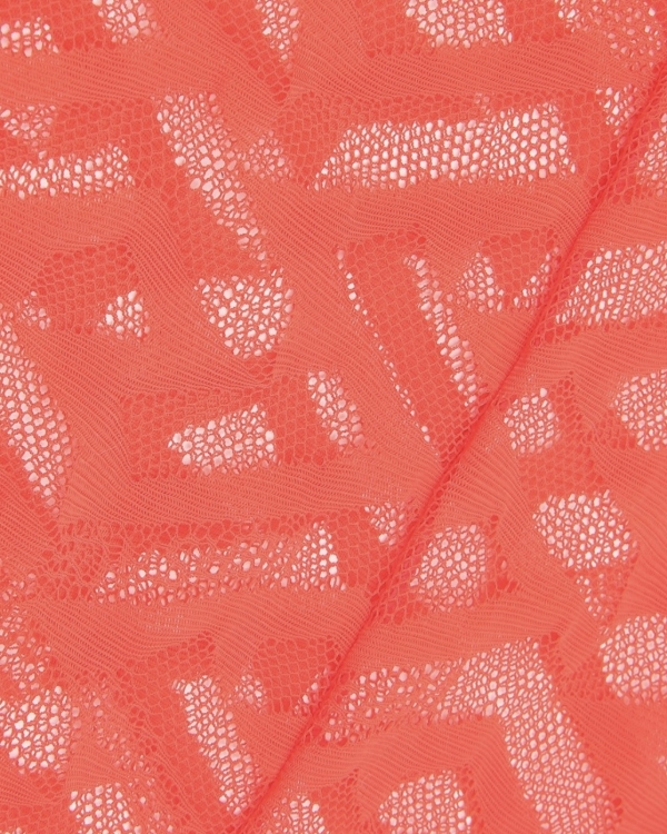 Какие акцентные колготки носить этой зимой