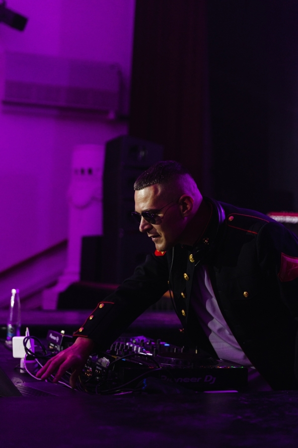 Диджеи Илья Бачурин