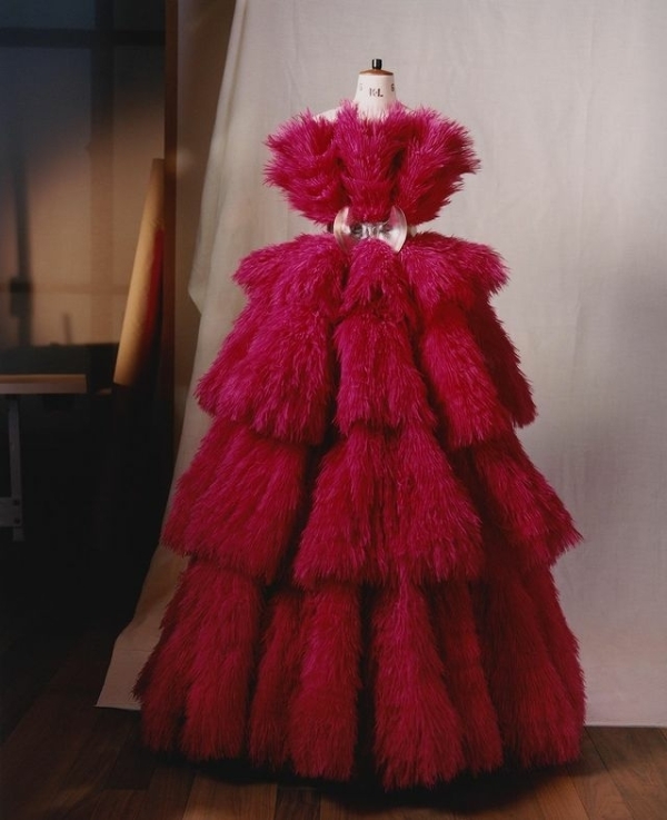 Viva Magenta — цвет 2023 года по