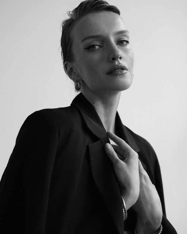 Все об актуальном макияже и укладке на