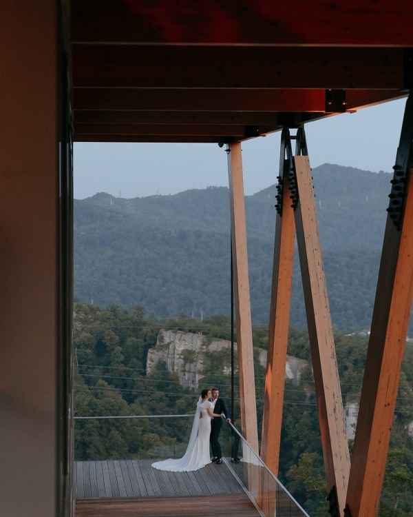 «Высота 829»: свадьба с яркой концепцией в