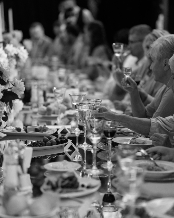 Пять языков любви на свадьбе от агентства