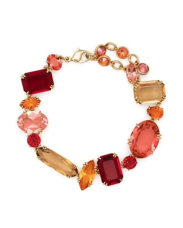 Viva Magenta — цвет 2023 года по