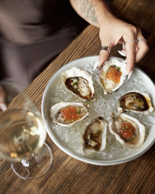 7 мест для новогоднего бранча в Москве