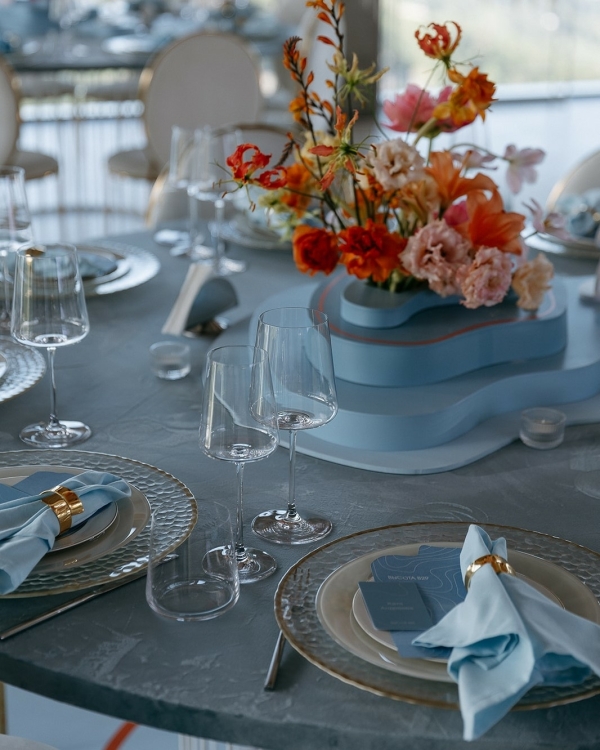 «Высота 829»: свадьба с яркой концепцией в