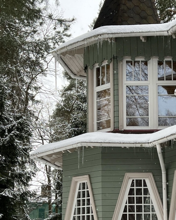 «А может быть в Питер и все
