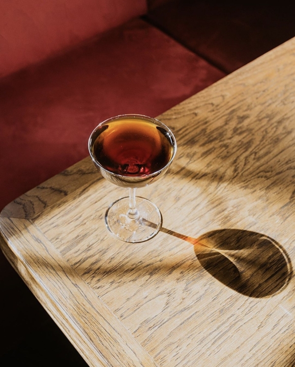 «Реальная любовь» в Bijou bar, сабраж на