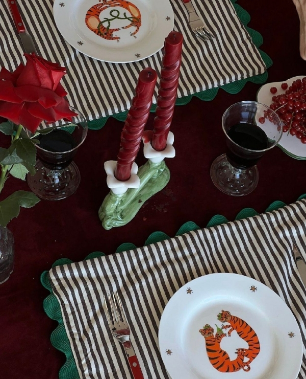 Не чувствуете приближение Нового года? Вот 50