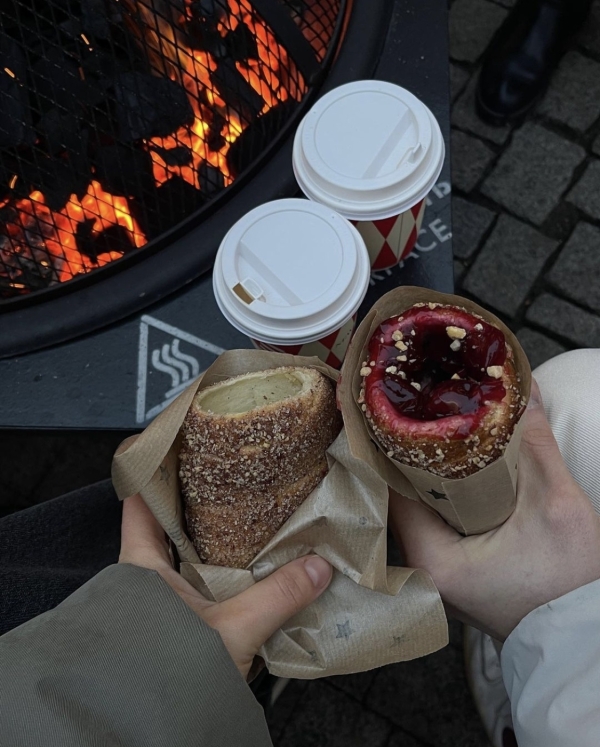 Куда пойти на первое свидание зимой?