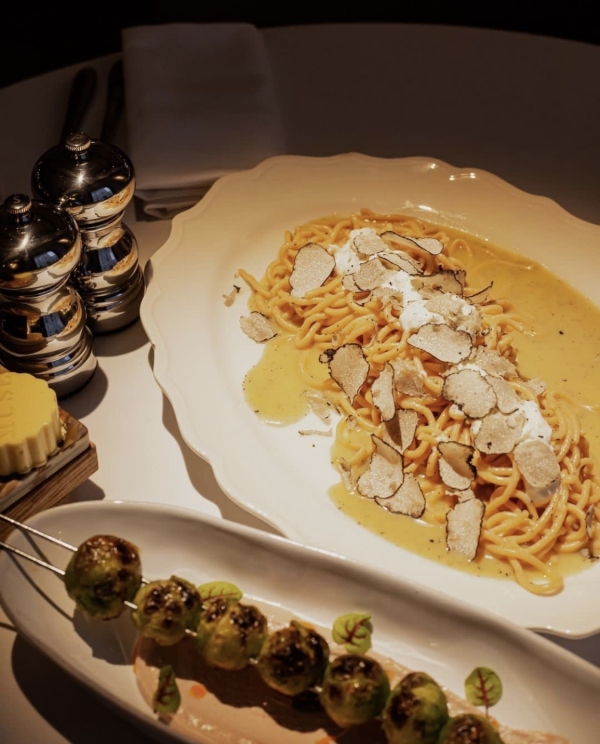 «Реальная любовь» в Bijou bar, сабраж на