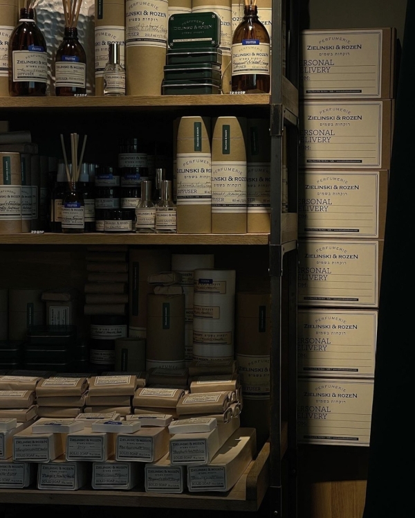 «Реальная любовь» в Bijou bar, сабраж на