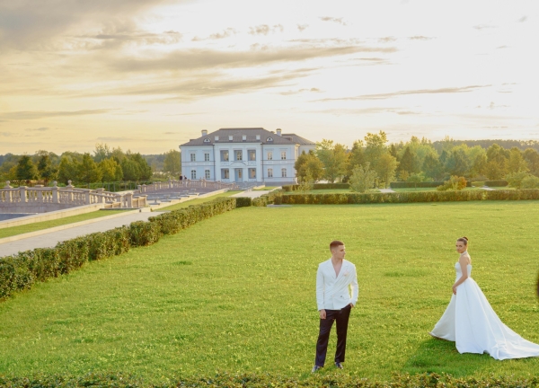 Эстетика Италии, декор из воздушных цветов и