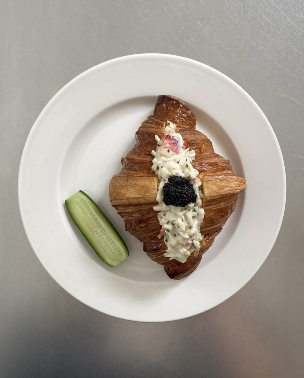 «Реальная любовь» в Bijou bar, сабраж на