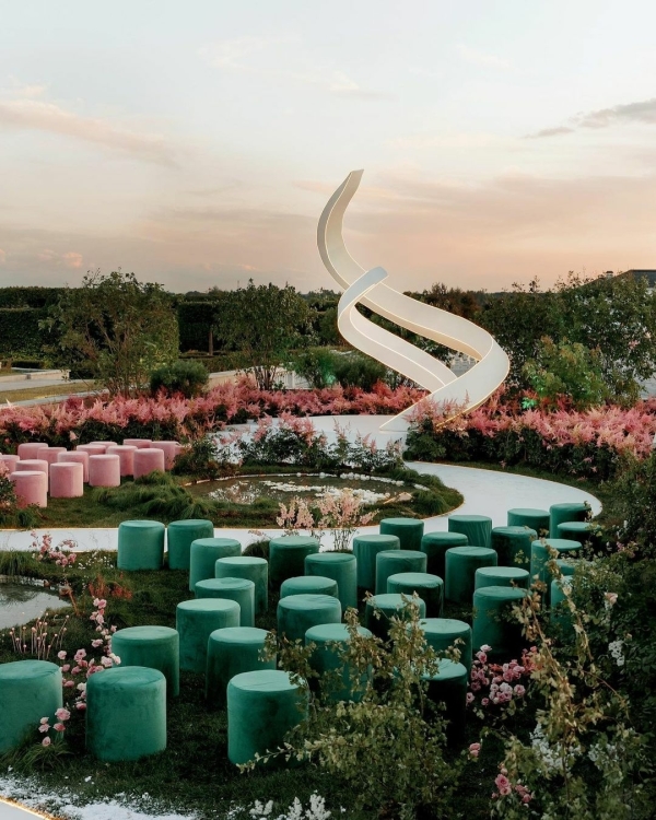 Сет-дизайн, AI и много розового. Показываем самые