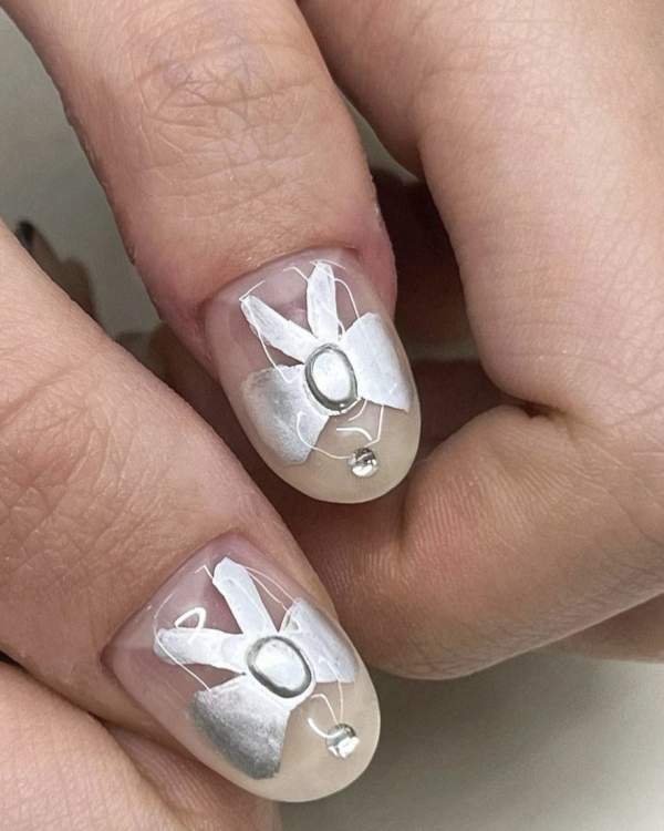 Идеи маникюра на Новый год 2024 в