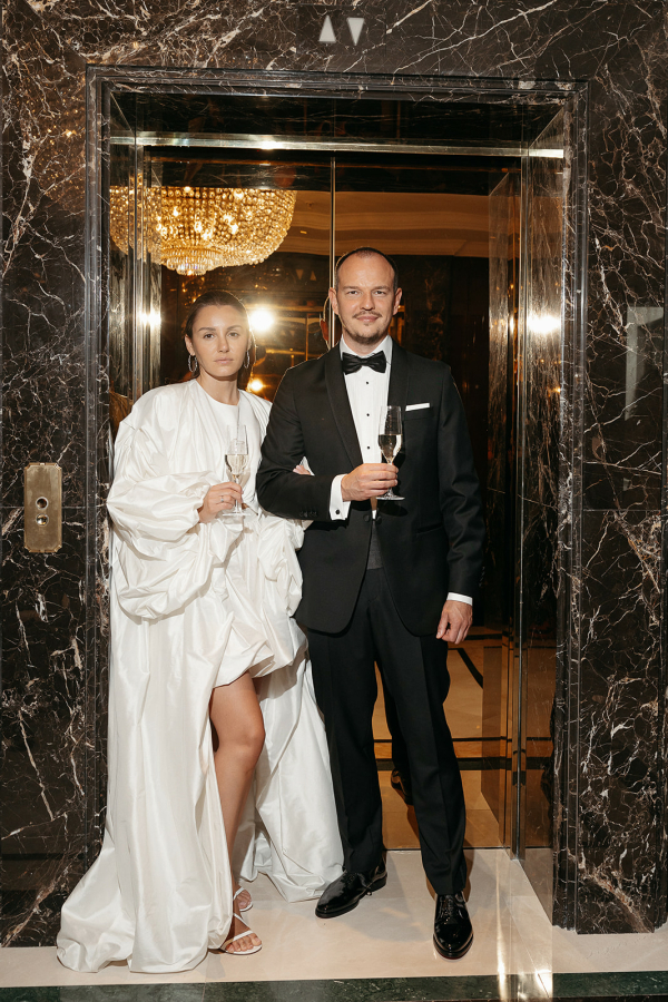 Интервью с невестой: о служебном романе, вдохновении