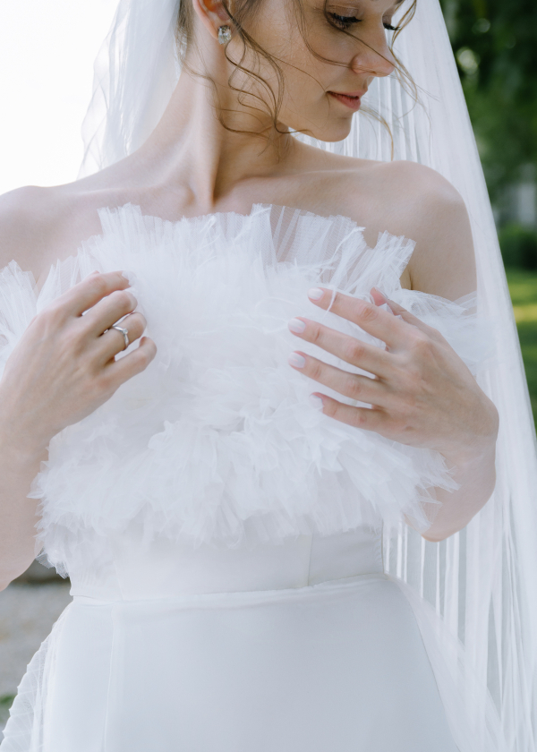 Привет, ромашки: церемония у воды, декор с