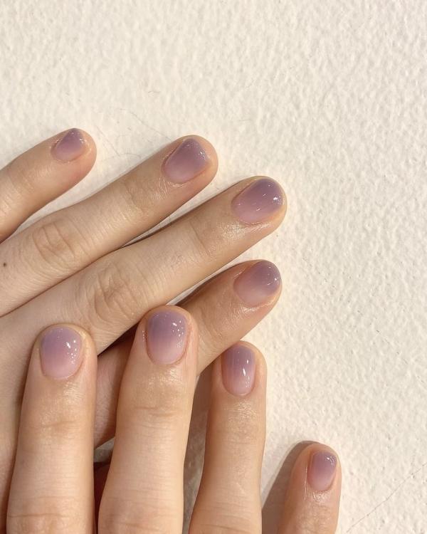 Идеи маникюра на Новый год 2024 в