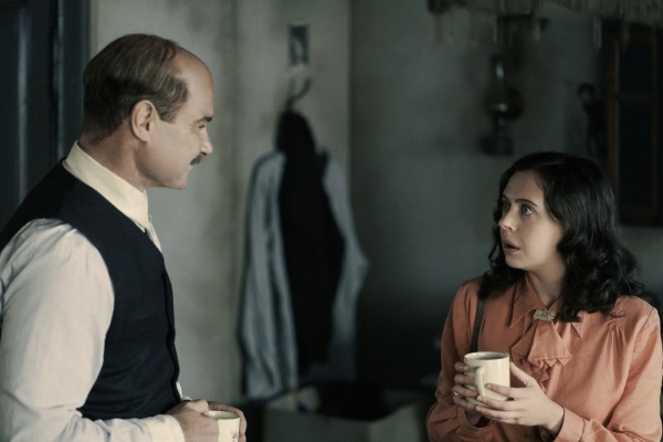 Новые мини-сериалы, на которые не жалко потратить