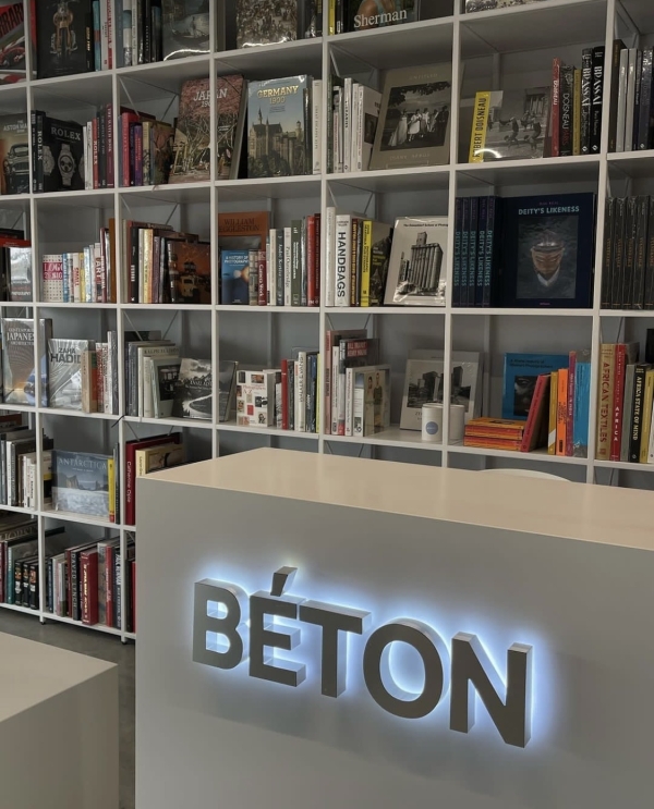 «Реальная любовь» в Bijou bar, сабраж на