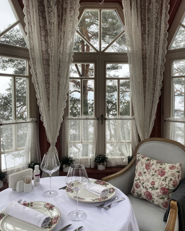 «А может быть в Питер и все