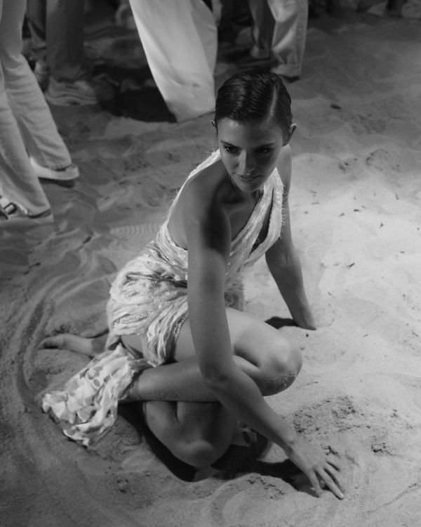 Серферский дух, морская церемония, вдохновленная пляжами Малибу,