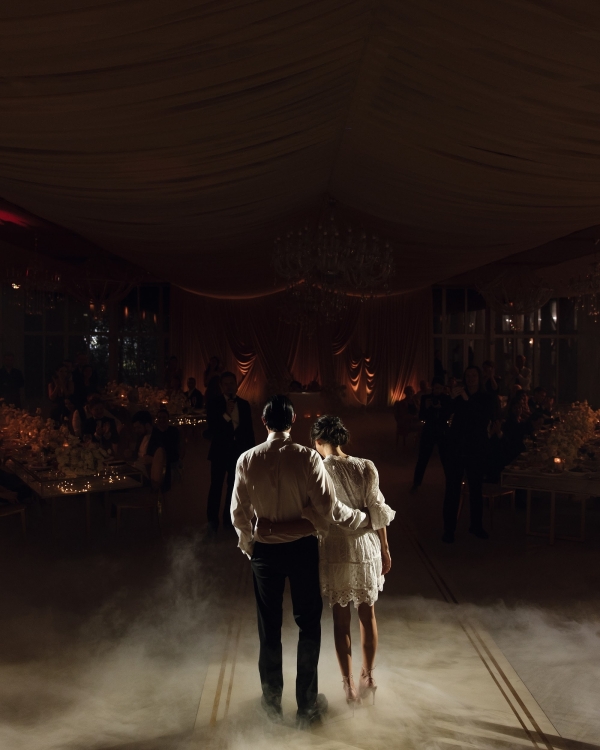 Дух современной классики, ткани в оформлении свадебного