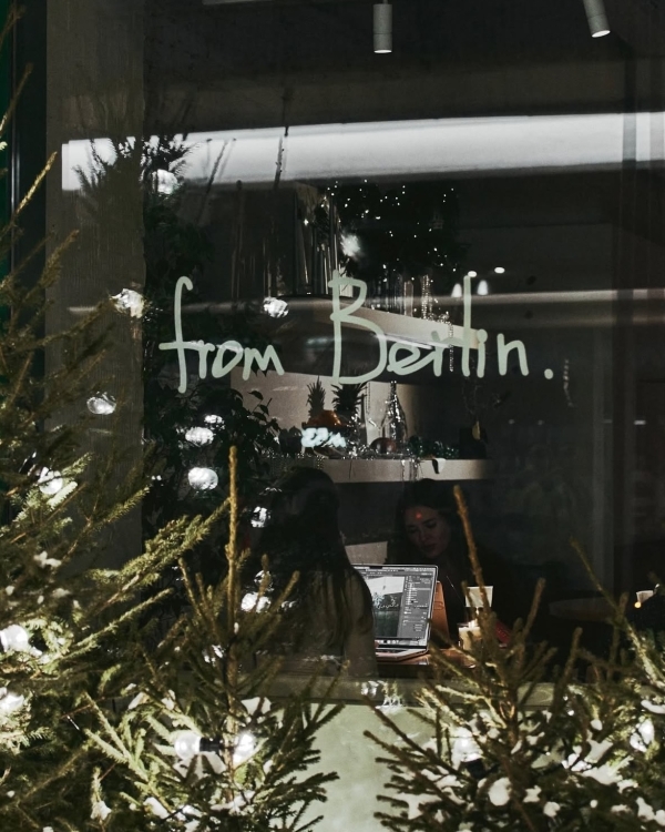 «Оливье», «Шуба» и икра: 10 ресторанов Москвы