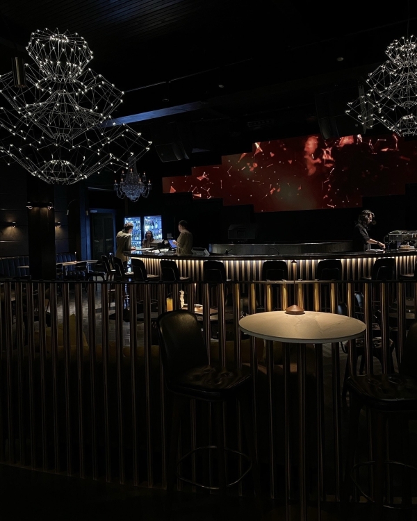 Пока часы двенадцать бьют. Новогодние программы 2025