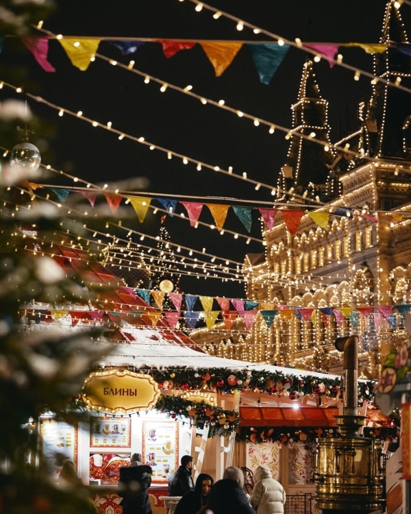 Гуляют все! Гид по новогодним ярмаркам 2024-2025