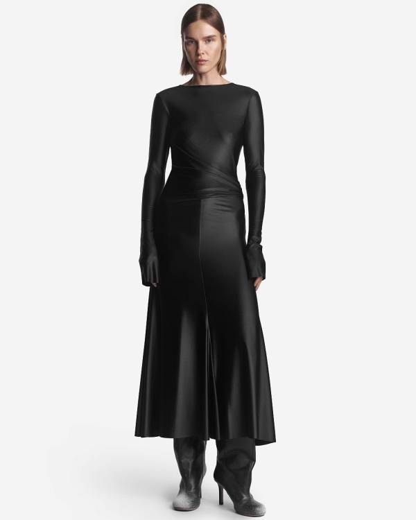 Без черного платья не обойтись. Выбираем идеальные