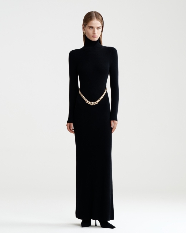 Без черного платья не обойтись. Выбираем идеальные