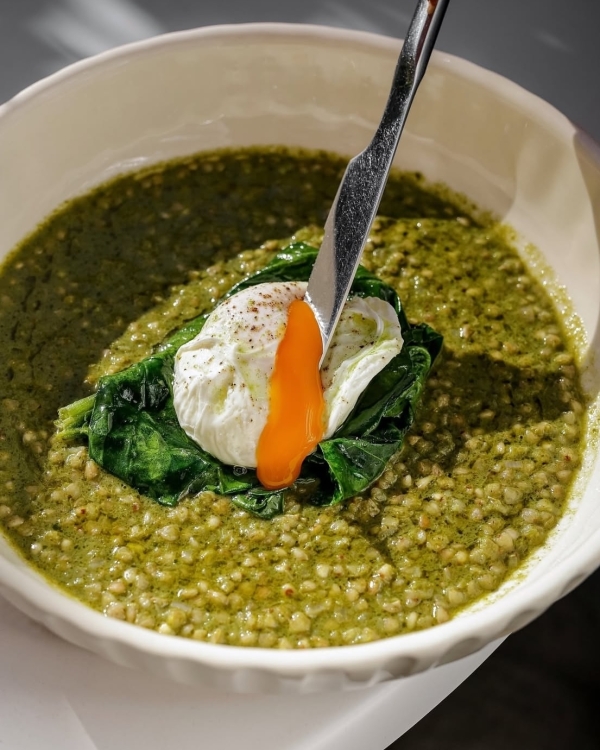 Амфитеатр в «ГЭС-2», библиотека на Чистых прудах