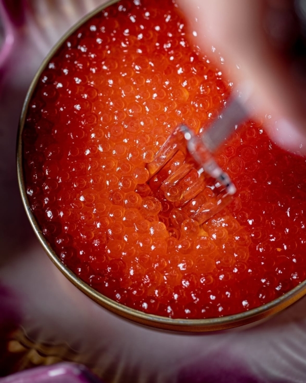 «Оливье», «Шуба» и икра: 10 ресторанов Москвы