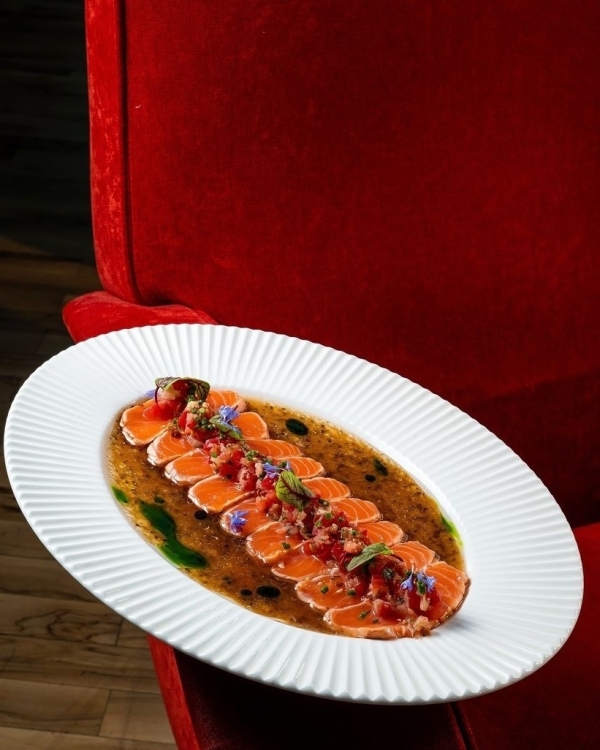 Празднуем Новый год 2025 гастрономично. Лучшие программы