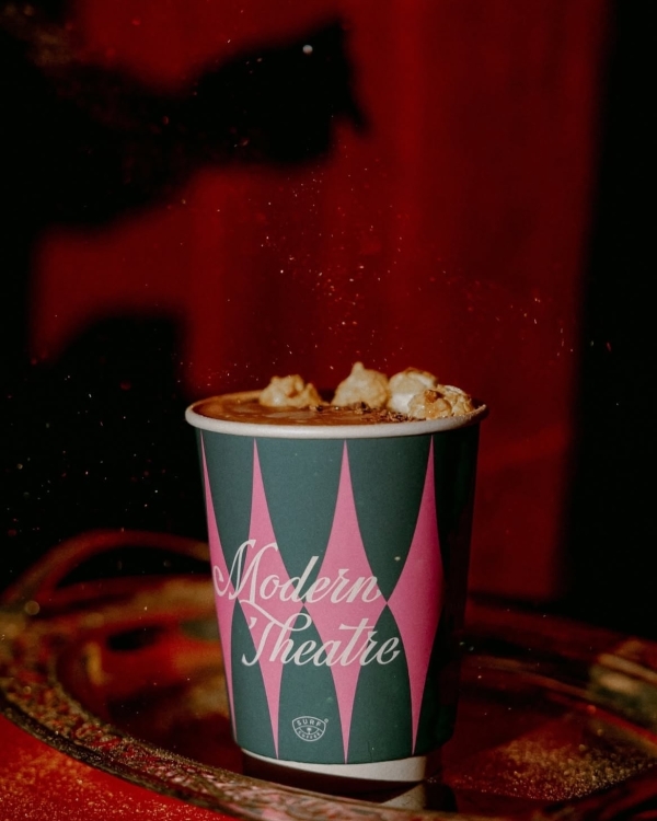 Амфитеатр в «ГЭС-2», библиотека на Чистых прудах