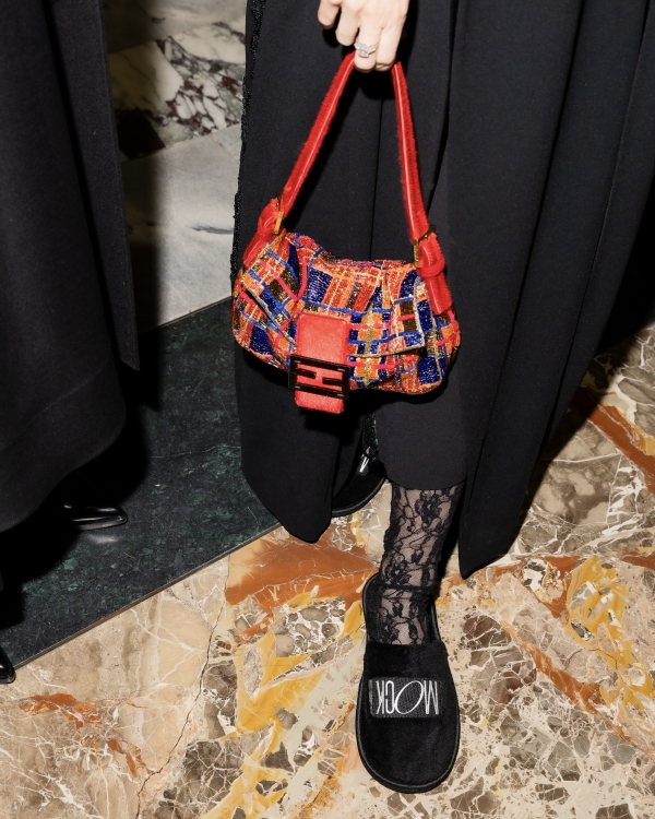 Оливье, красные косы и пустой ГУМ. Как