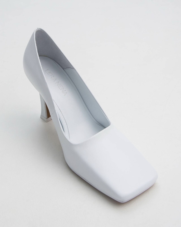 Шик и блеск! Выбираем нарядные туфли для