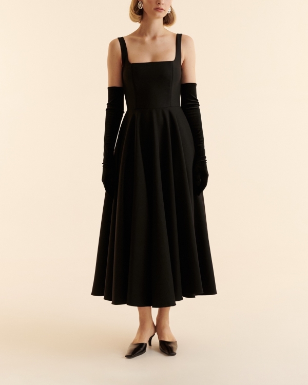 Без черного платья не обойтись. Выбираем идеальные