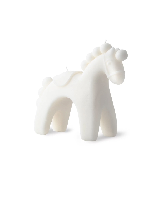 Едва знакомы: 20 новогодних подарков, которые придутся