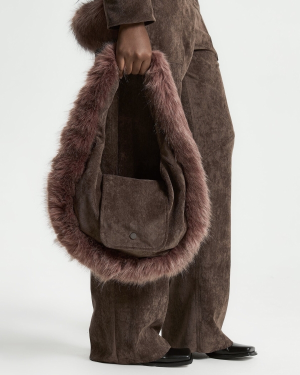 Вельвет — новый старый тренд, который снова