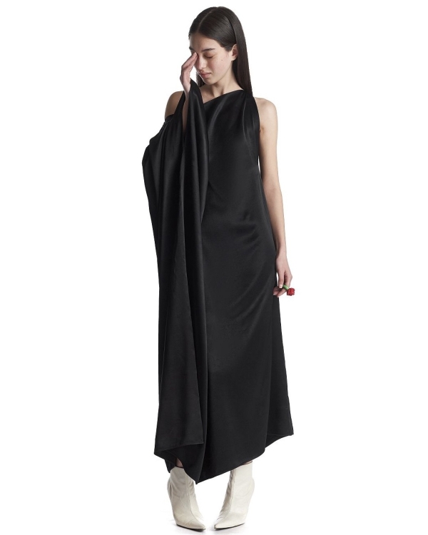 Без черного платья не обойтись. Выбираем идеальные